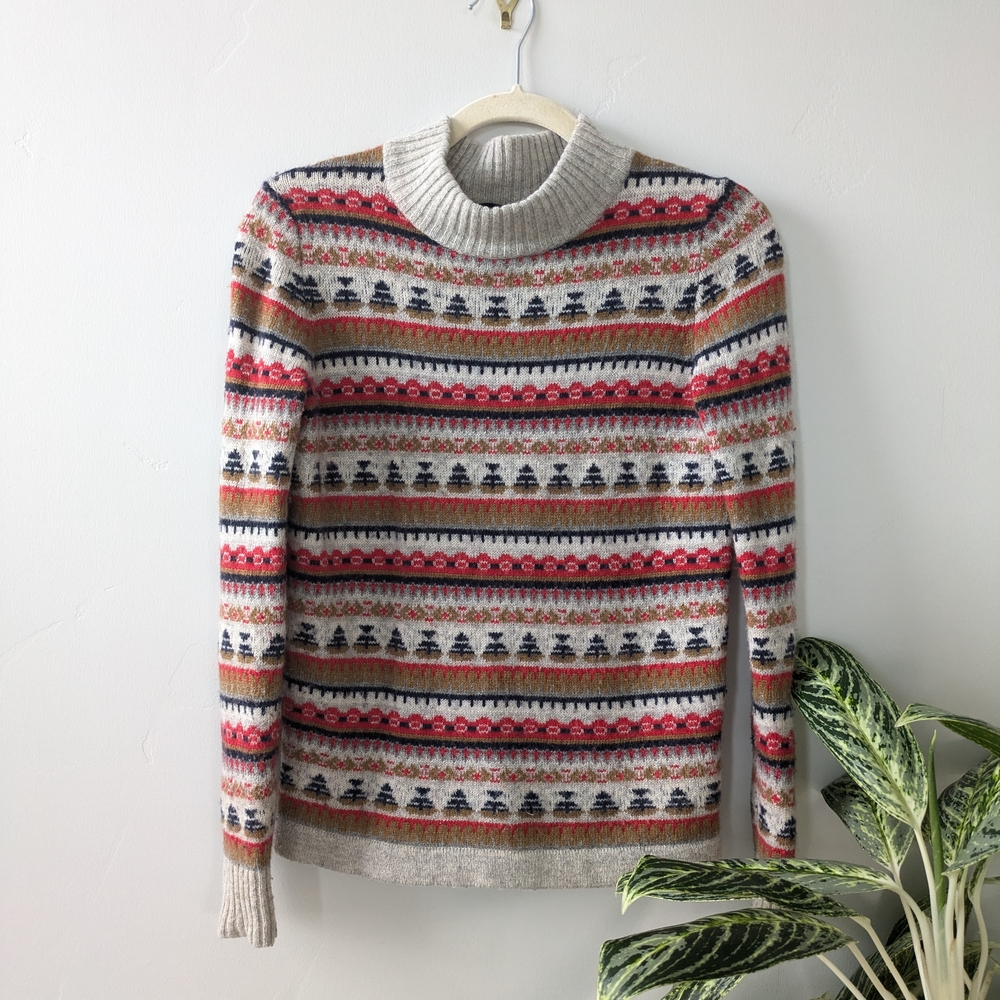 🎄 J. Crew Gray and Red Striped Turtleneck Sweater